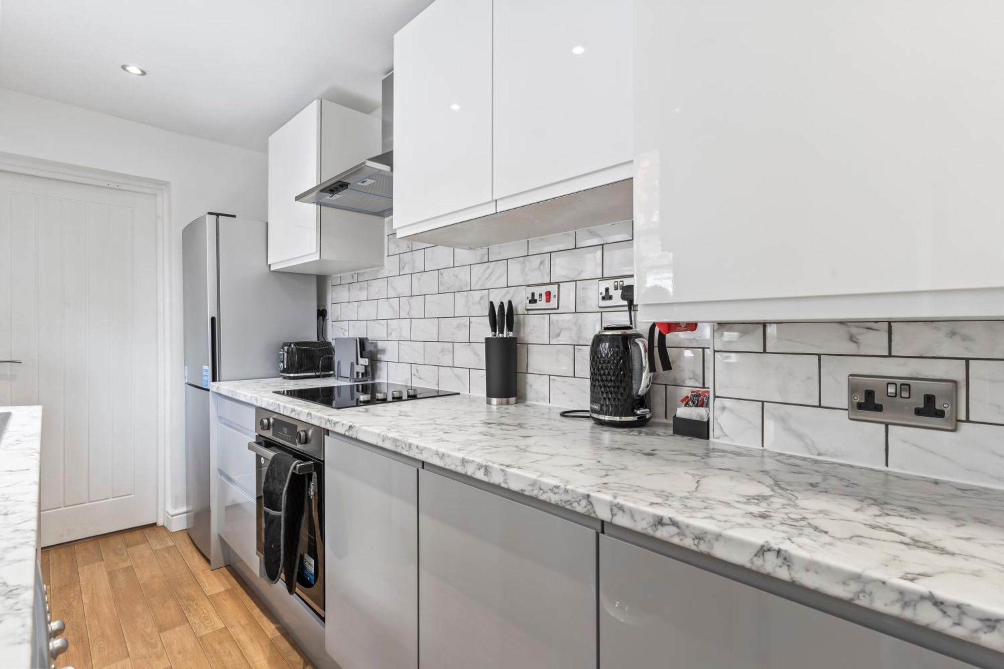4 Bedroom, 2 Bath In Newcastle Town Centre Extérieur photo
