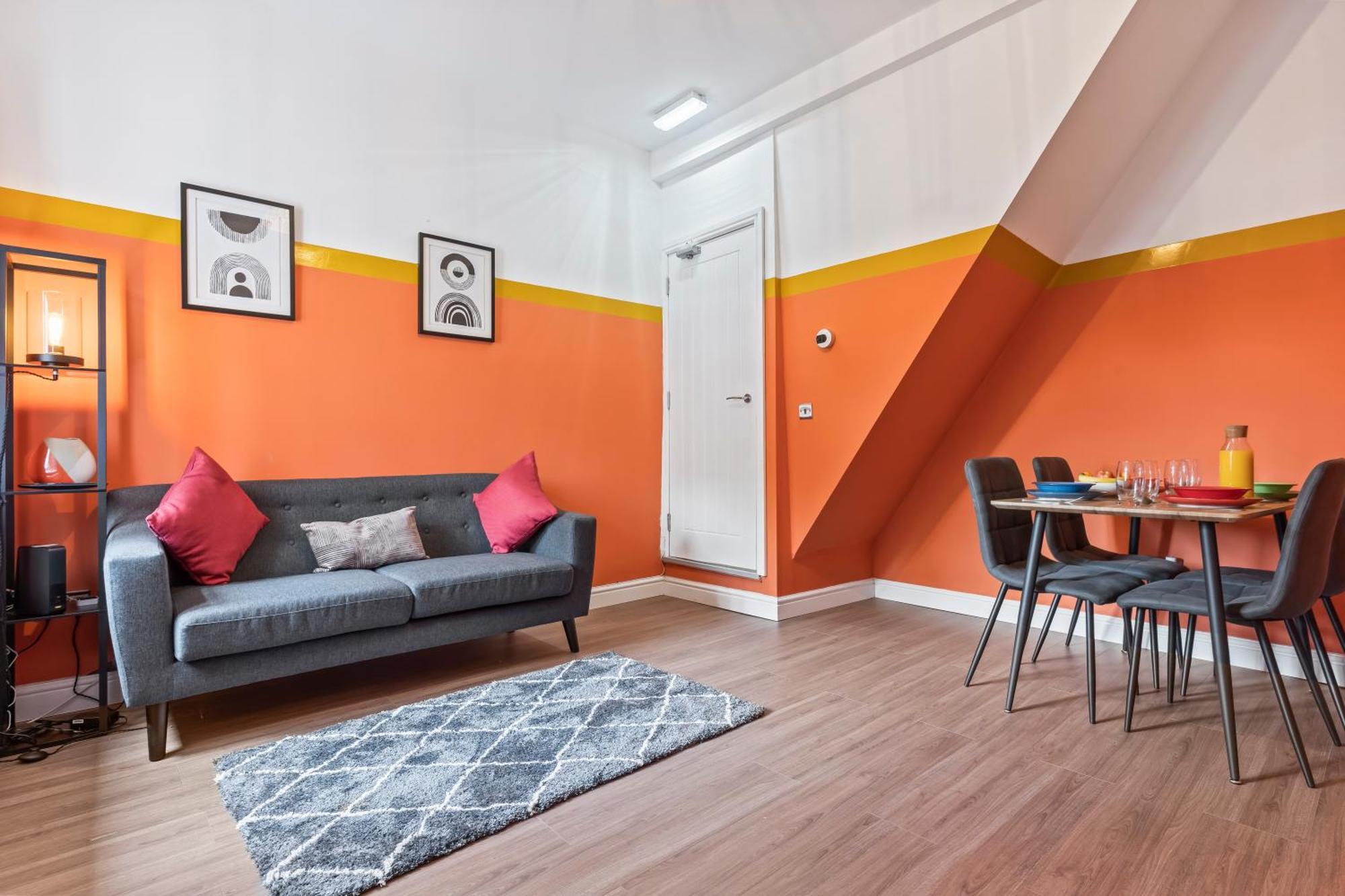 4 Bedroom, 2 Bath In Newcastle Town Centre Extérieur photo