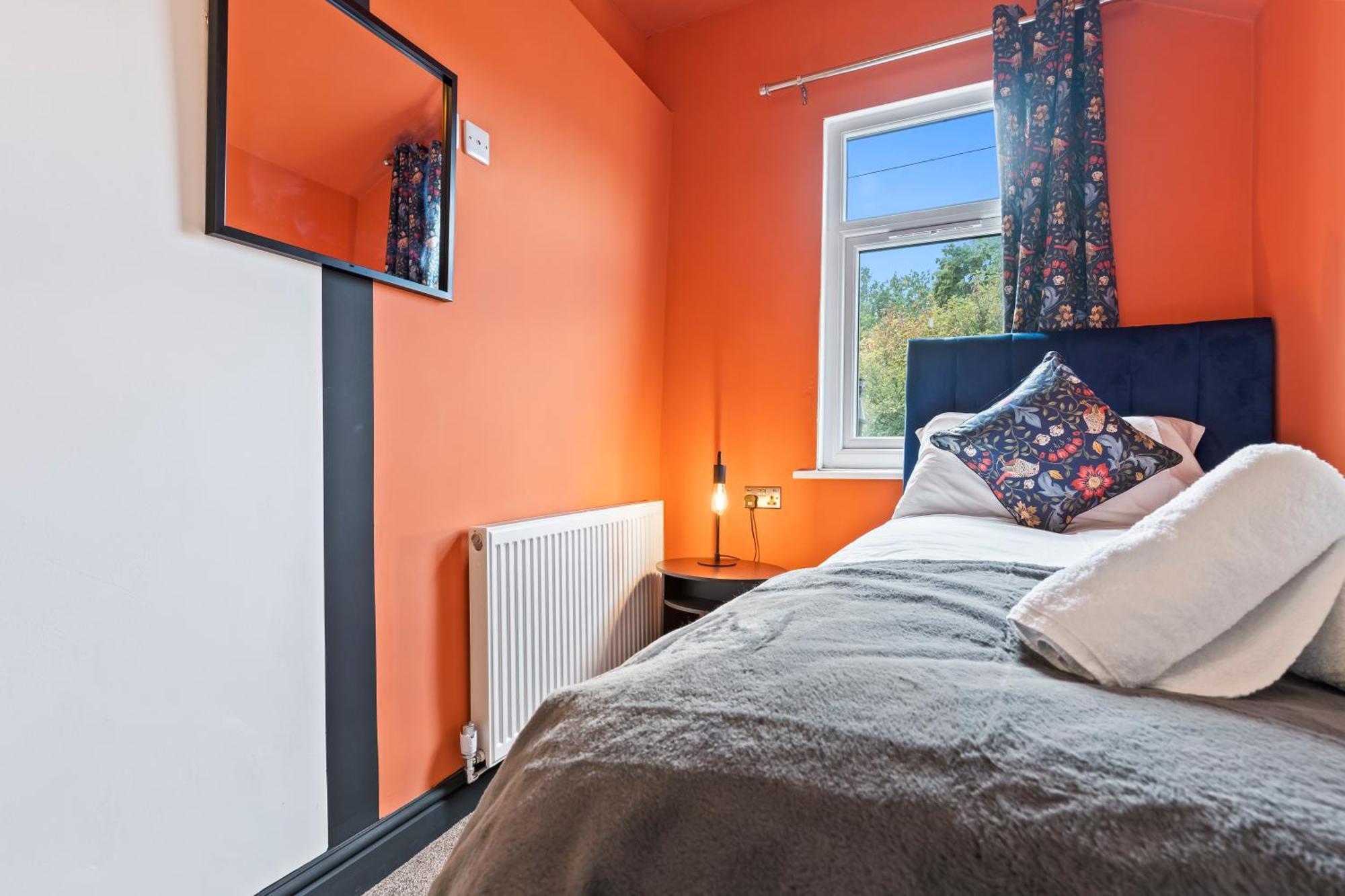 4 Bedroom, 2 Bath In Newcastle Town Centre Extérieur photo