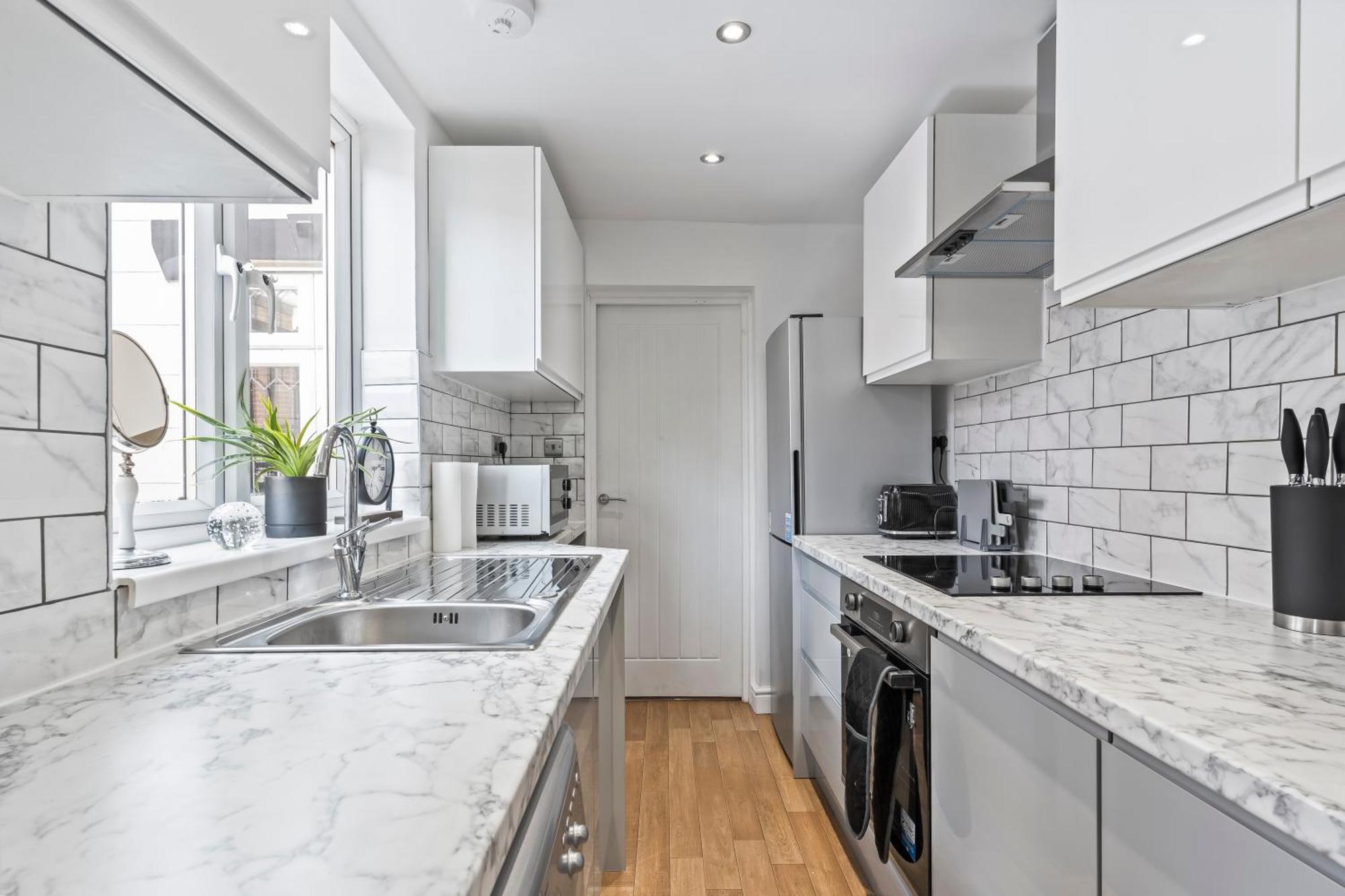 4 Bedroom, 2 Bath In Newcastle Town Centre Extérieur photo
