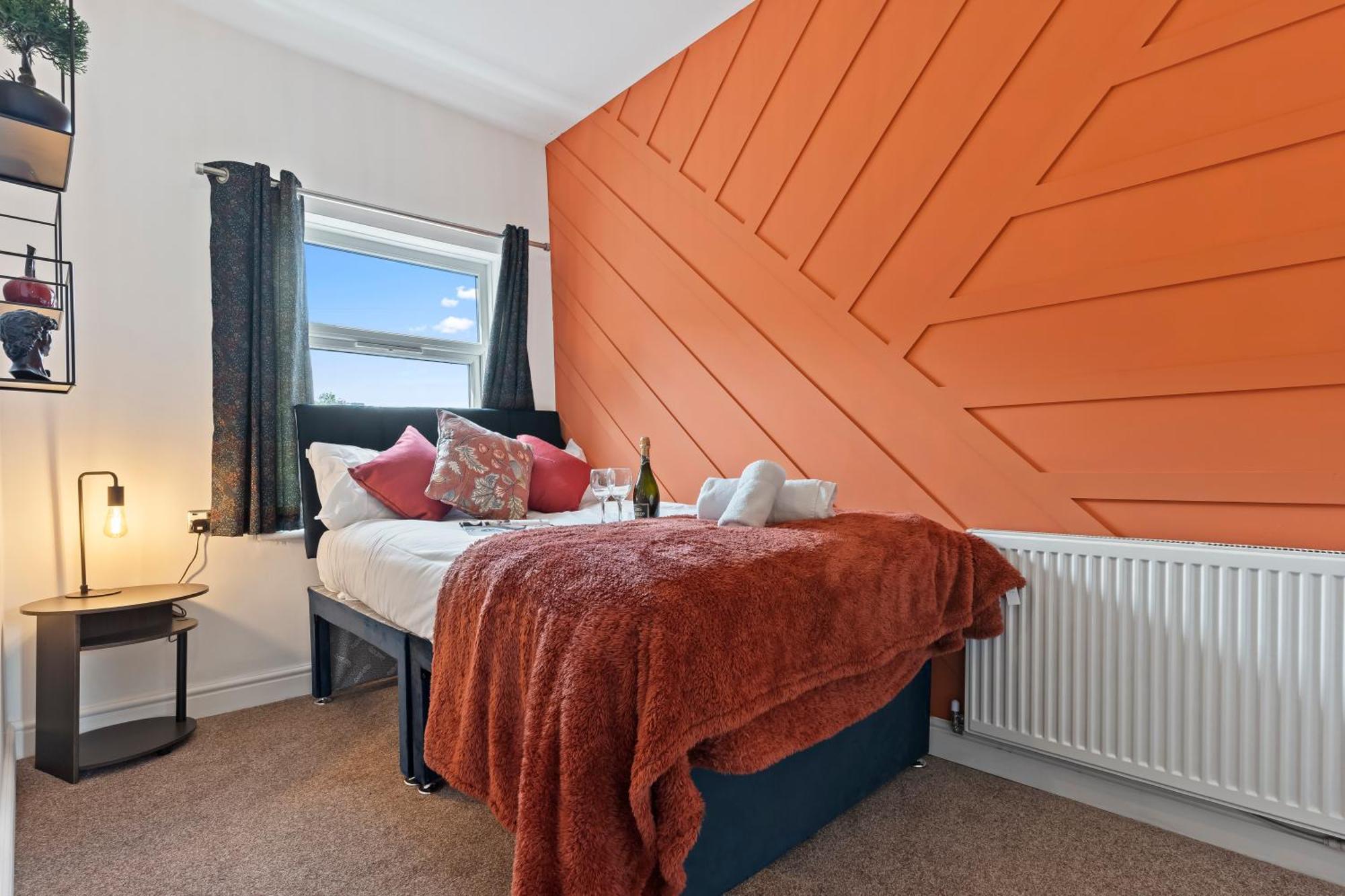 4 Bedroom, 2 Bath In Newcastle Town Centre Extérieur photo